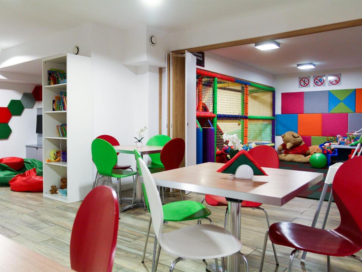 Apartamenty Marina Jastrzębia Góra Exterior foto